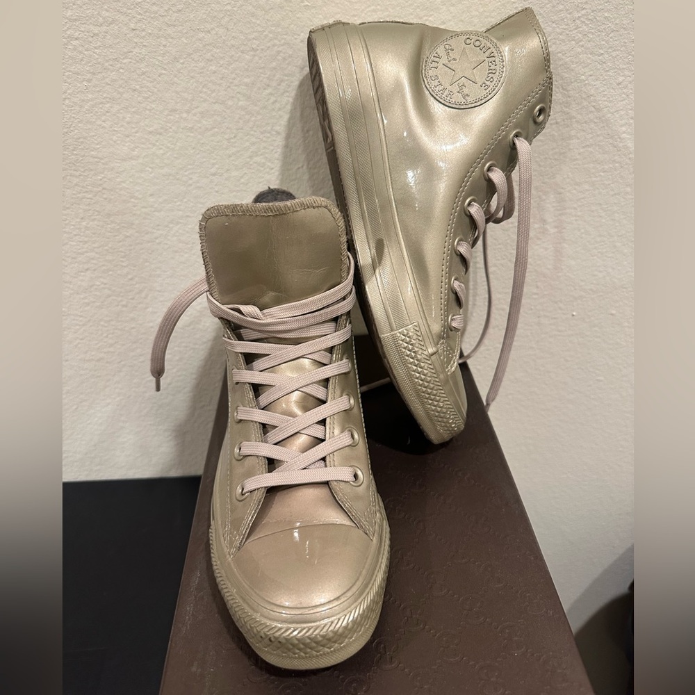 Converse climate control women’s size 8